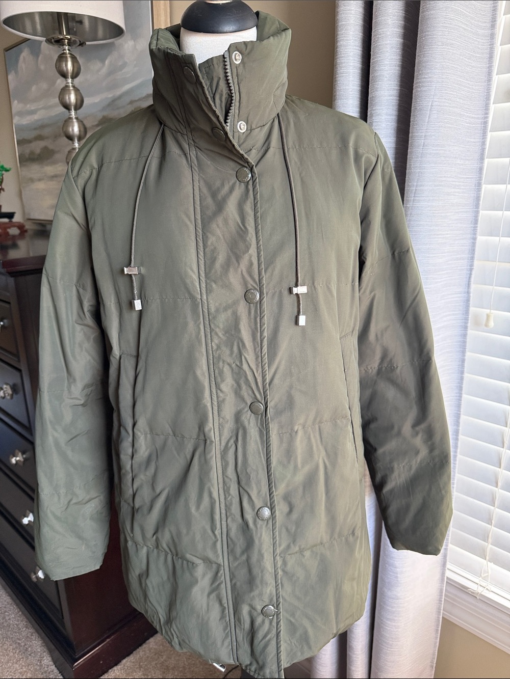 Banana Republic Olive Green Quilted Puffer Jacket with High Collar Vintage